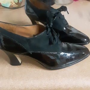 Amazing leather and suede heeled Calico booties!